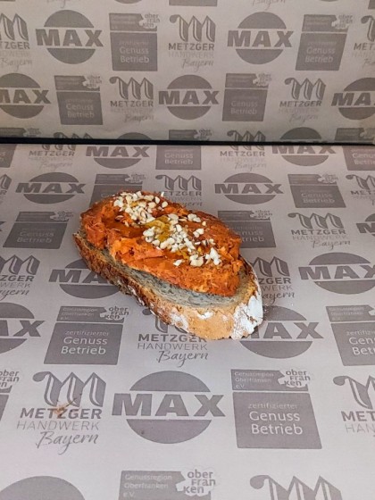 Sobrasada-Honig-Mandel-Bruschetta