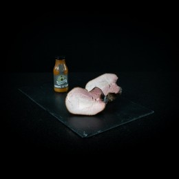 Schwarzgeräucherter Osterschinken vom Strohschwein mit einer Flasche Ananas-Ketchup für 4 Personen - Ansicht 